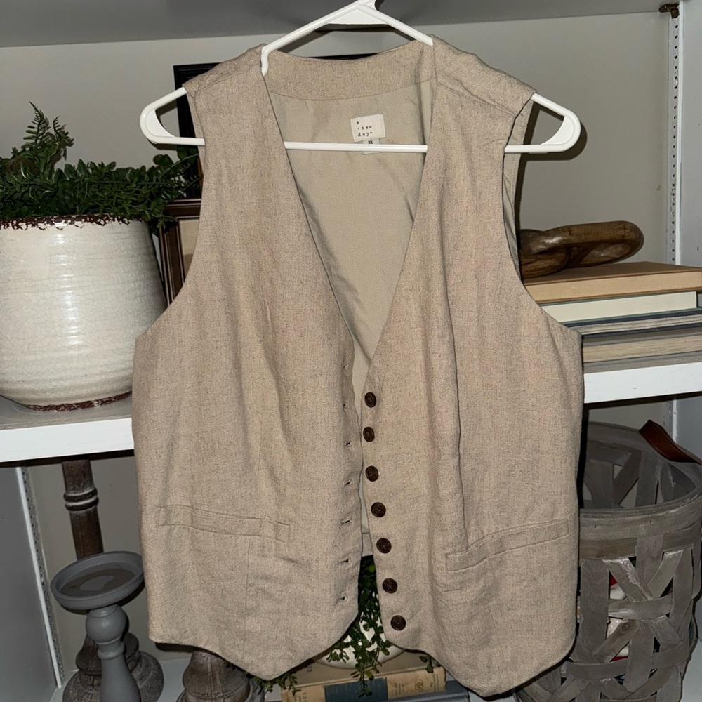 A New Day Beige Sleeveless Vest